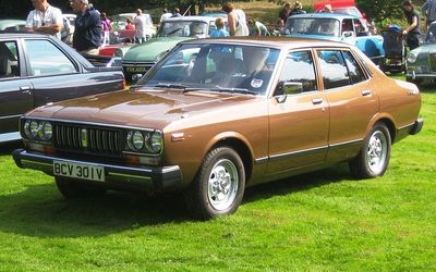 Datsun Bluebird - 1976
