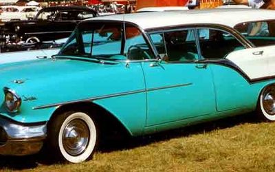 Oldsmobile 88 - 1957