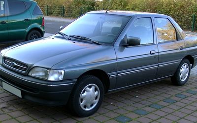 Ford Orion - 1990
