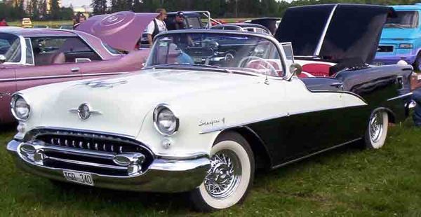 Oldsmobile 89 - 1954