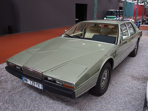 Aston Martin Lagonda - 1976