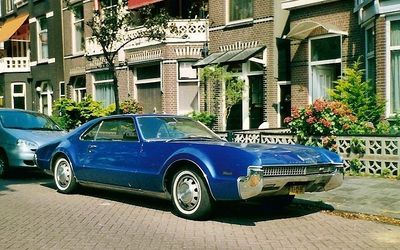 Oldsmobile Toronado - 1966