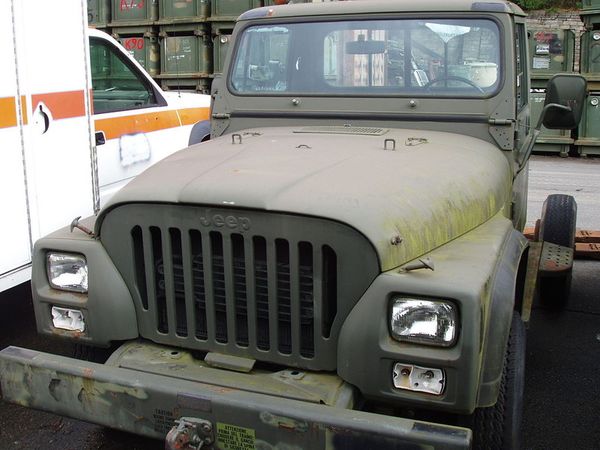 Jeep CJ-10 - 1982
