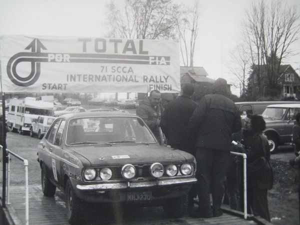 Plymouth Cricket - 1971