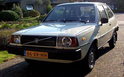 Volvo 340/360 - 1976