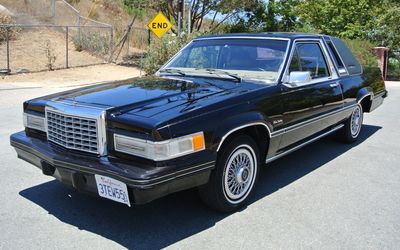 Ford Thunderbird (8th gen) - 1980