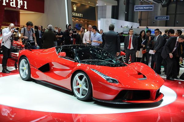 Ferrari LaFerrari - 2013