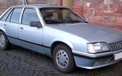 Opel Senator - 1982
