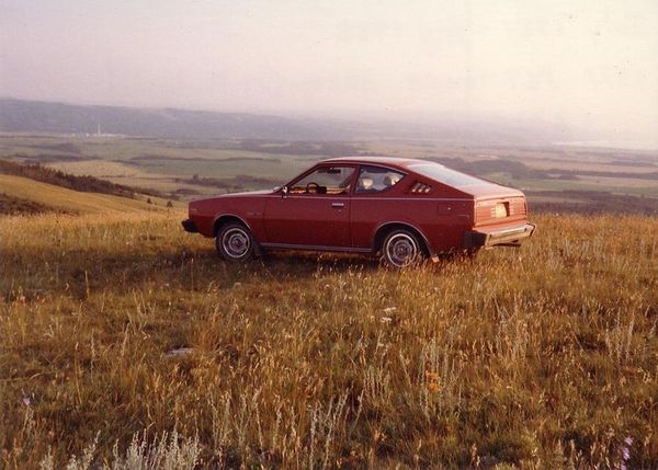 DODGE Arrow - 1976