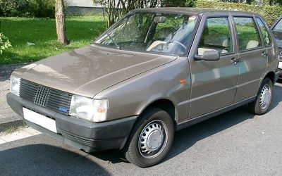 Fiat Uno - 1983