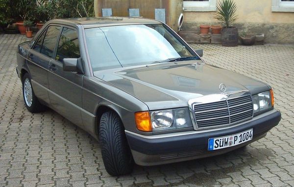 Mercedes-Benz 190 - 1982 [ W201 ]