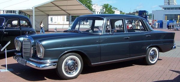 Mercedes-Benz 220 SE - 1959 [ W111 ]