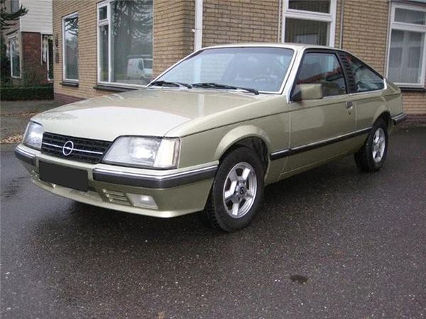 Opel Monza - 1982