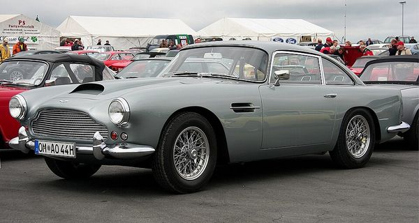 Aston Martin DB4 - 1958