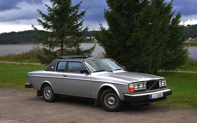Volvo 262 C - 1976