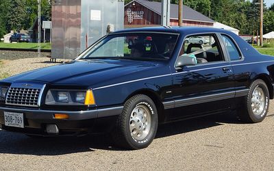 Ford Thunderbird (9th gen) - 1983