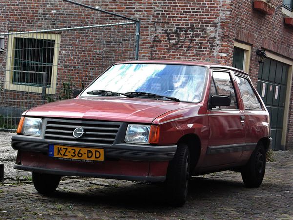 Opel Corsa - 1982 [ A ]