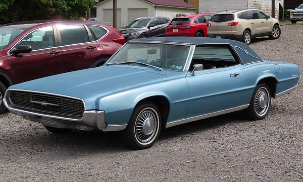 Ford Thunderbird (5th gen) - 1967