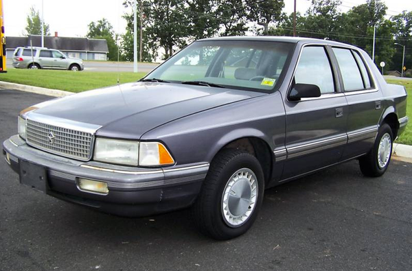 Plymouth Acclaim - 1988