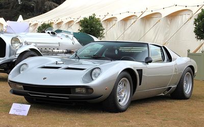 Lamborghini Miura - 1966