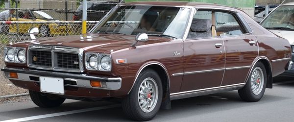 Datsun Laurel - 1977