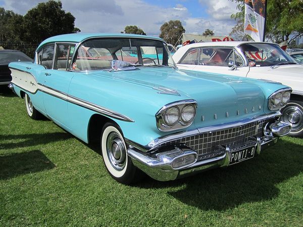 Pontiac Chieftain III - 1958