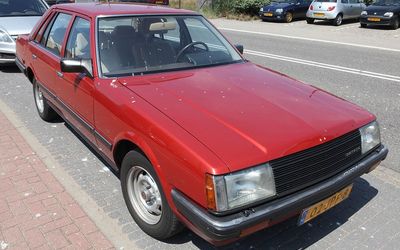 Datsun Laurel - 1980