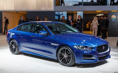 Jaguar XE - 2015
