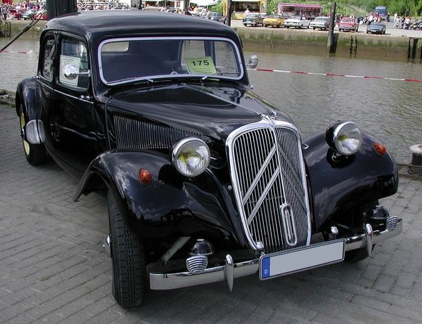 Citroen Traction Avant - 1934