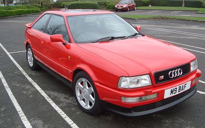Audi S2 - 1990