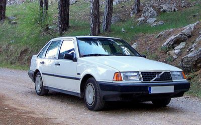 Volvo 440 - 1988