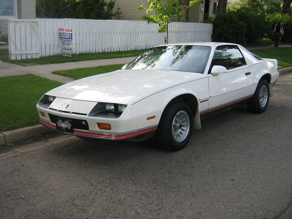 Chevrolet Camaro - 1982