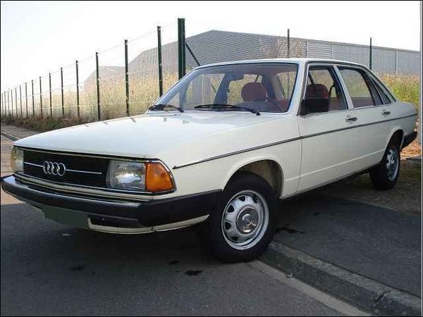 Audi 100 - 1976 [ C2 ]