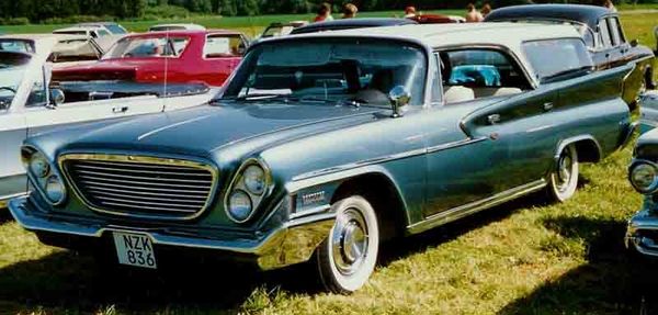 CHRYSLER Newport - 1961