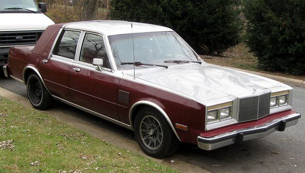 CHRYSLER Fifth Avenue - 1982