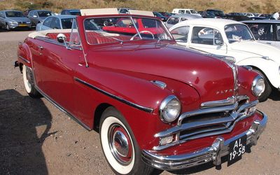 Plymouth Deluxe P17 - 1949