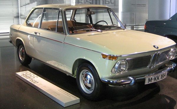 BMW 2002 - 1966 [ Serie 02 ]