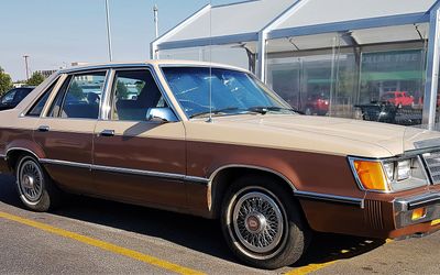 Ford LTD (4th gen)