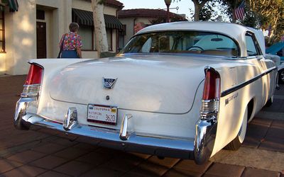 CHRYSLER 300B - 1956