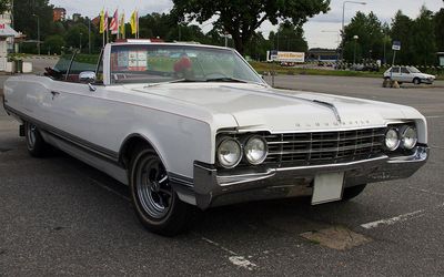 Oldsmobile 89 - 1965