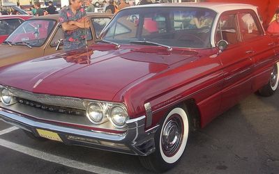 Oldsmobile 88 - 1961