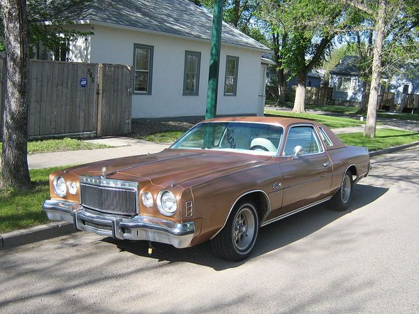 CHRYSLER Cordoba - 1975