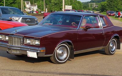 Pontiac Grand Prix IV - 1978